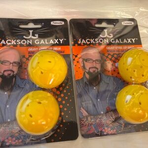 24 count Jackson Galaxy Spiral LED ball cat toy lot case